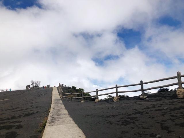 哥斯达黎加游记攻略,最高的活火山伊拉苏火山徒步半日游