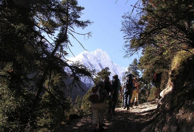 尼泊尔徒步旅行,马纳斯鲁（Manaslu）大环线徒步攻略