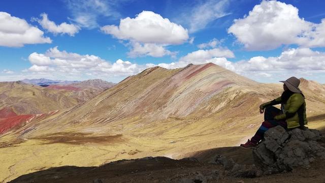 秘鲁的彩虹山,这才是你看到的彩虹山真相