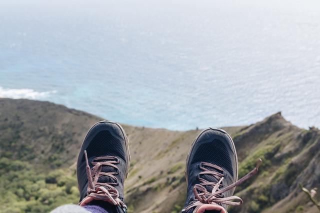 夏威夷火山徒步之旅,穿着Salomon萨洛蒙轻量户外鞋实测