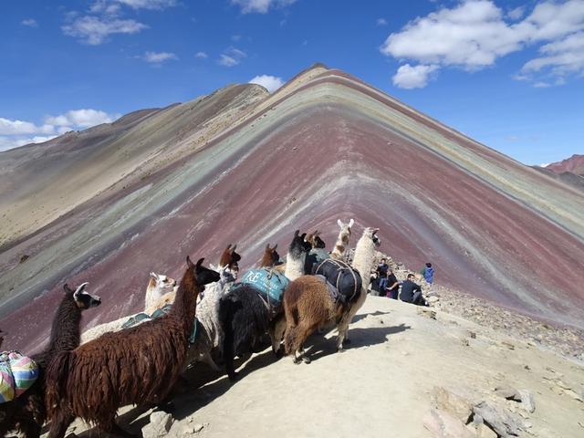 秘鲁的彩虹山,这才是你看到的彩虹山真相