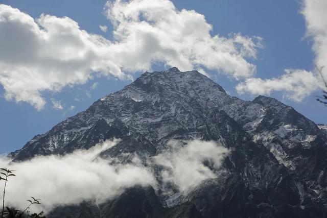 攀登那玛峰游记攻略分享,那玛峰朝圣贡嘎之路