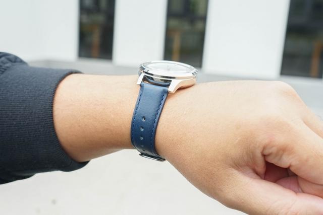 Garmin全新vívomove智能运动手表开箱实测,智能手表本该如此