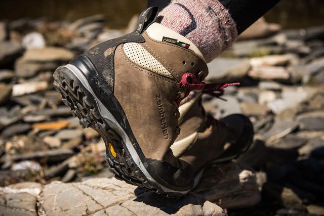 专为女性设计的登山鞋,Zamberlan赞贝拉登山鞋户外开箱实测