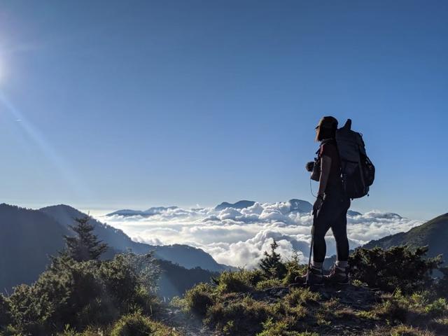 专为女性设计的登山鞋,Zamberlan赞贝拉登山鞋户外开箱实测