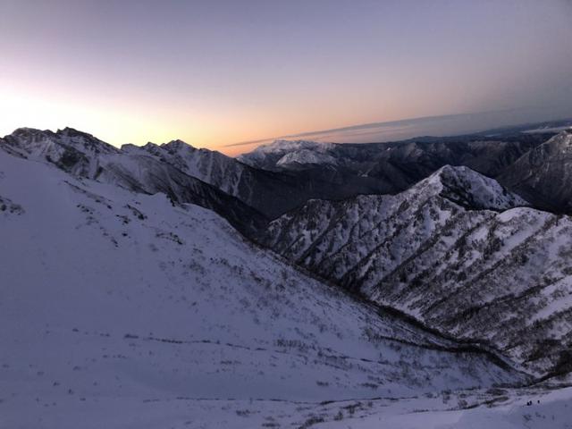 日本登山的好地方,冬季攀登百名山中的枪岳和穗高岳