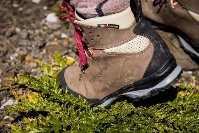 专为女性设计的登山鞋,Zamberlan赞贝拉登山鞋户外开箱实测