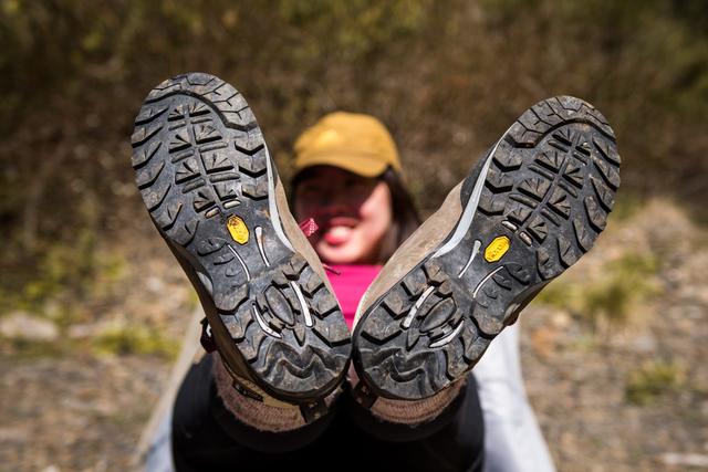 专为女性设计的登山鞋,Zamberlan赞贝拉登山鞋户外开箱实测