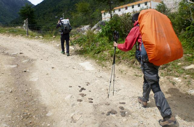 四川贡嘎山徒步穿越,一次完美穿越的徒步之旅