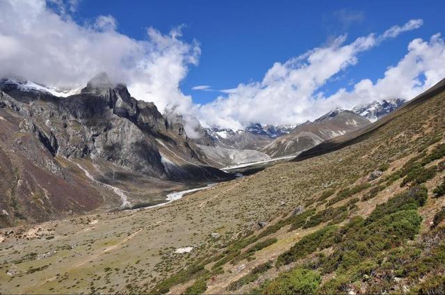 这篇尼泊尔EBC徒步攻略,推荐给想去珠峰徒步的你