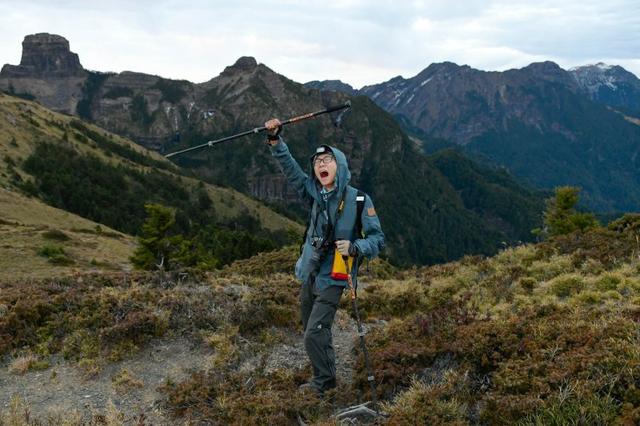 徒步登山要带登山杖,意大利著名登山杖品牌Fizan实测体验