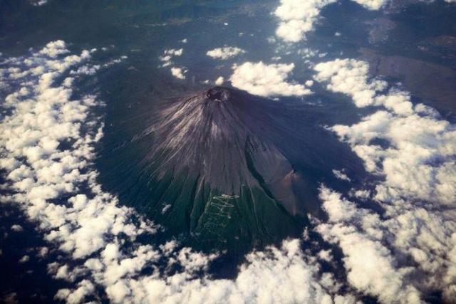 8座任何人都能登上的山,还有世界第一高峰冒纳凯阿火山