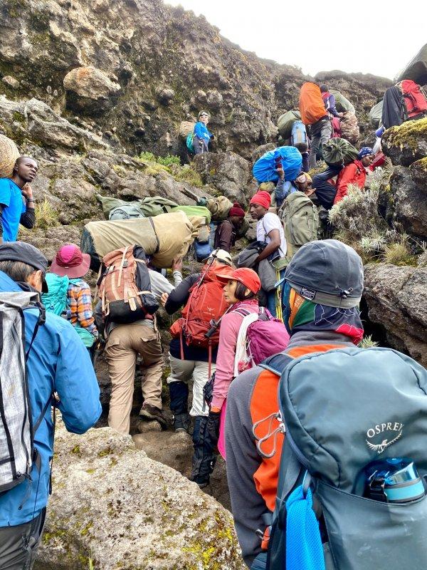 攀登非洲第一高峰,让人向往的乞力马扎罗山值得你来体验