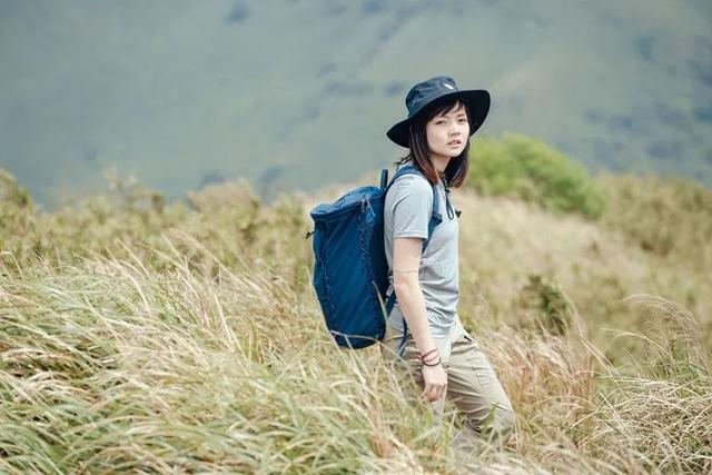 满足每个上山的幸福时刻,一个喜欢登山摄影的女孩日常