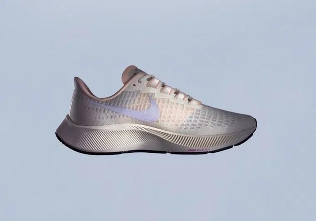 经典传承,耐克飞马(Nike Pegasus)系列跑鞋即将发售