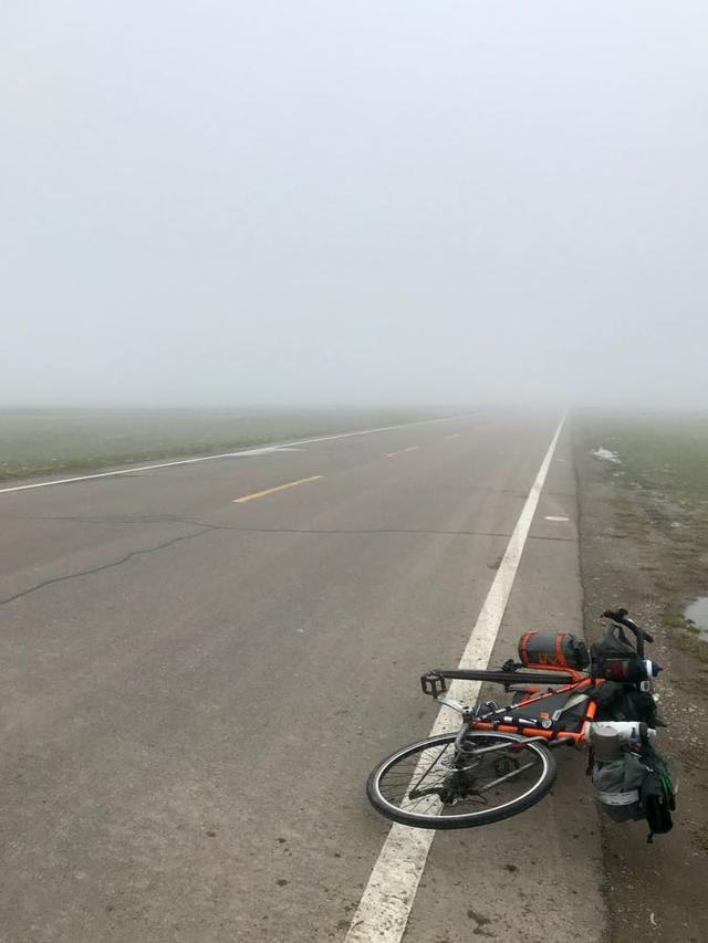 新疆独库公路骑行攻略,来一场说走就走的旅行