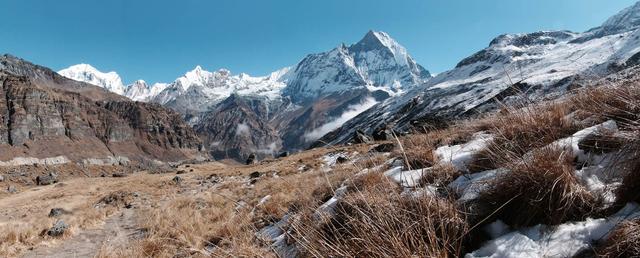 行走在喜马拉雅山下,尼泊尔安纳普尔纳徒步之旅