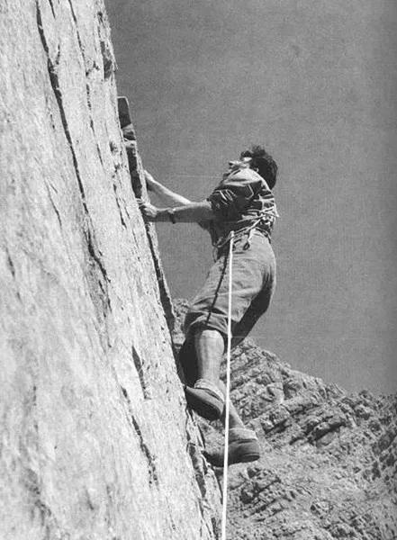 背上50年污名的传奇登山家,假如他当年没有退休