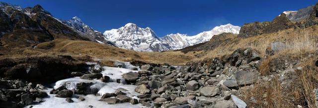 行走在喜马拉雅山下,尼泊尔安纳普尔纳徒步之旅