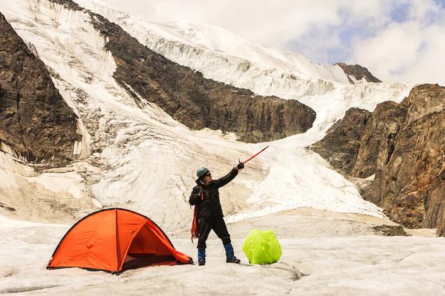 户外装备清单,登山、徒步旅行必备的物品有哪些?