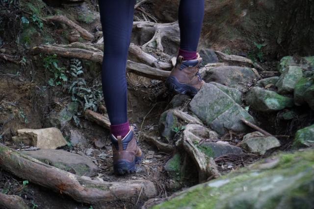 脚踩KEEN登山靴测评,沉迷登山自在快乐