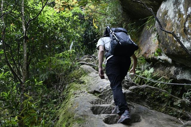 AKU意大利防水低帮登山鞋测评,给你章鱼般的抓地力