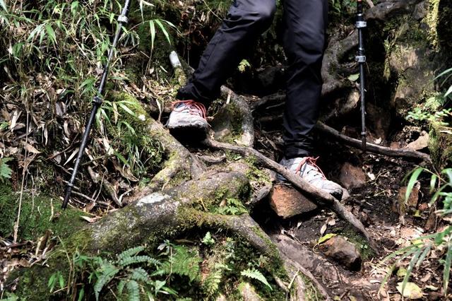 AKU意大利防水低帮登山鞋测评,给你章鱼般的抓地力