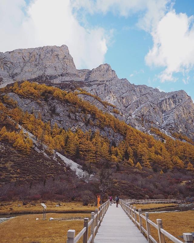 还记得那年秋天的稻城亚丁吗?第一次去稻城亚丁旅游心得体会