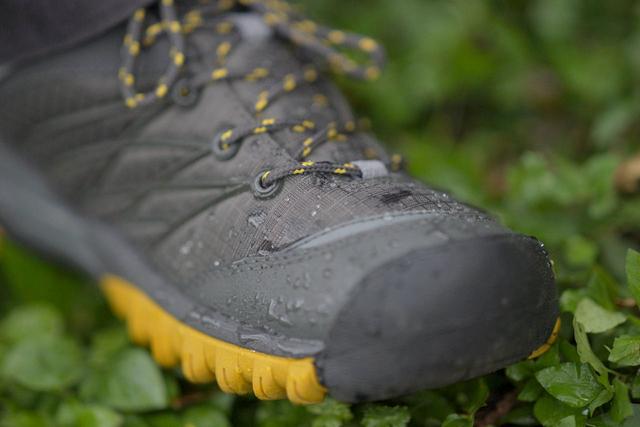 美国制造的人气户外休闲鞋品牌,KEEN防水透气徒步登山鞋实测