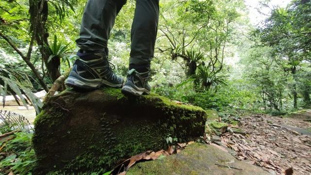 背包、登山鞋、户外袜测评,分享这系列户外装备使用心得