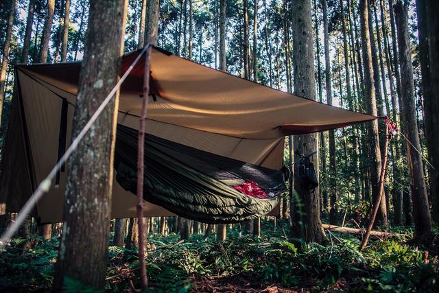 野外露营,比帐篷更有趣的吊床如何选择?