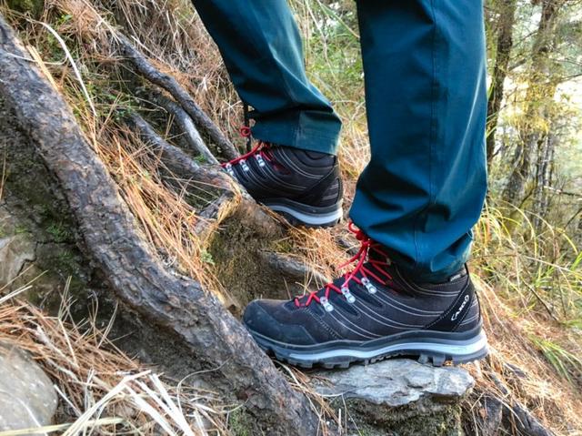 户外登山鞋的选择,新买的AKU徒步登山鞋体验测评报告