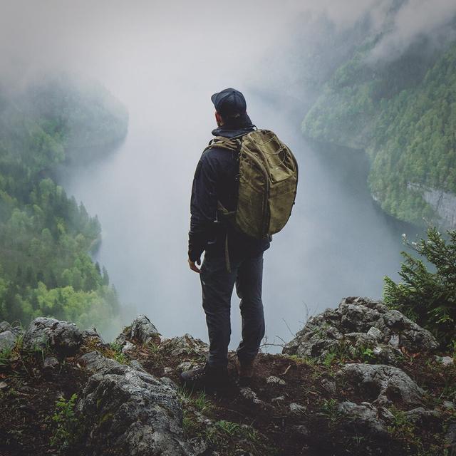 户外风潮URBAN OUTDOOR穿搭,登山装也是街头潮流