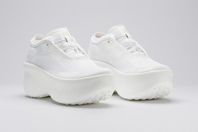 Salomon与CdG川久保玲联乘系列鞋款发布,不只有厚底鞋