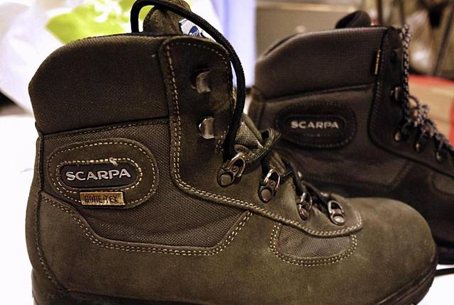 户外需要一双好鞋,SCARPA 登山鞋开箱