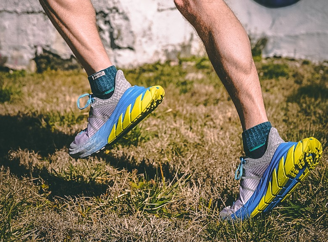 HOKA ONE ONE发布户外机能跑鞋新作,这双新鞋真的帅