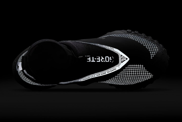 耐克Nike一鞋难求的ACG户外机能鞋,今天就开箱给大家看