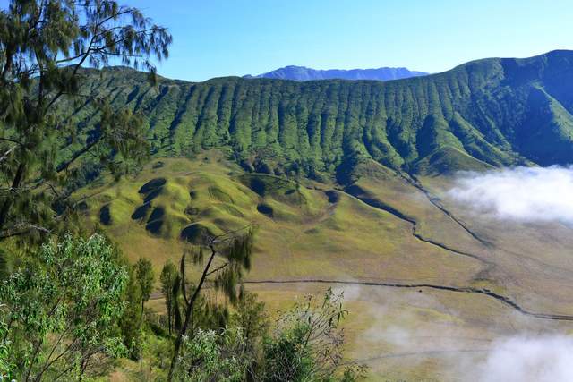 印尼火山徒步之旅,这三座不同的火山有三种体验