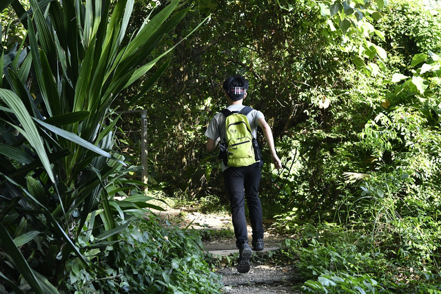 新手该怎么挑登山鞋?KEEN防水徒步登山鞋测评体验