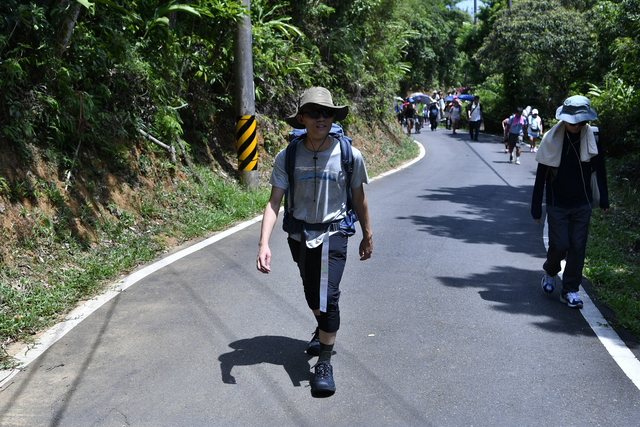 新手该怎么挑登山鞋?KEEN防水徒步登山鞋测评体验