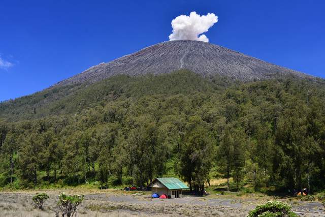 印尼火山徒步之旅,这三座不同的火山有三种体验