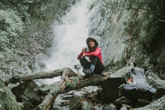 冬季登山怎么穿?有什么必带小物?一个美女领队的实穿Smartwool羊毛衣分享