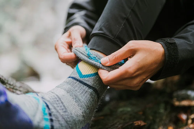 冬季登山怎么穿?有什么必带小物?一个美女领队的实穿Smartwool羊毛衣分享