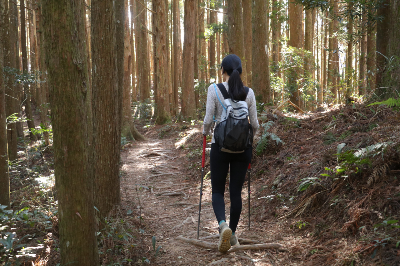 谁说女士登山鞋又丑又老土，这款TEVA登山鞋了解一下