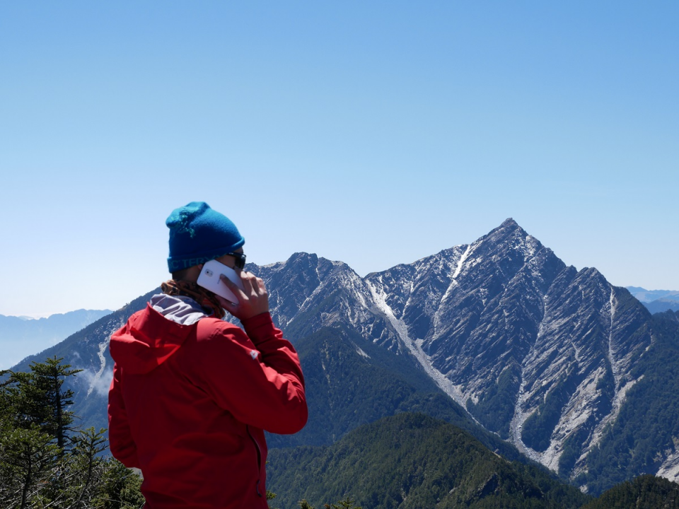 喜欢户外登山的朋友看过来,用5个重点写一份登山活动计划