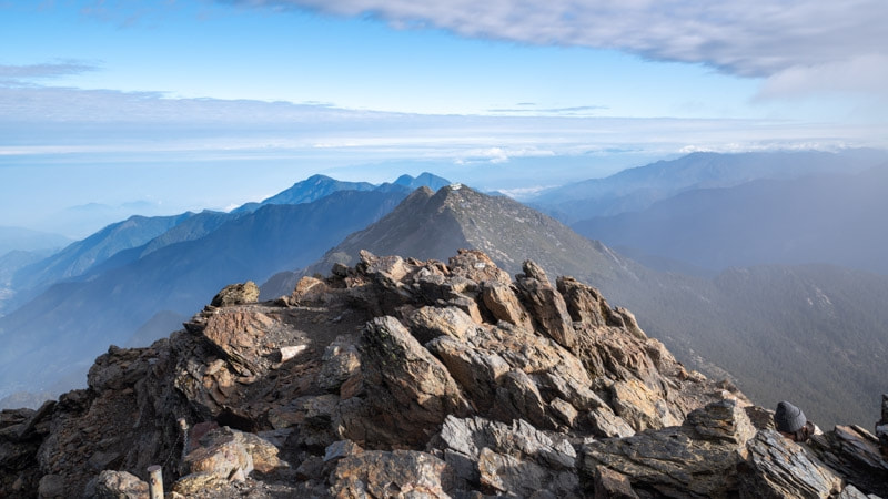 女生去爬山应该穿紧身运动裤? 这件Fjällräven北极狐登山裤好看还实用