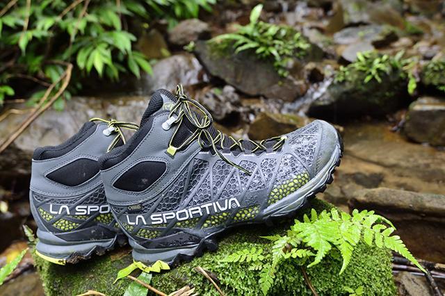 适合中低海拔徒步登山的 La Sportiva CORE HIGH户外鞋